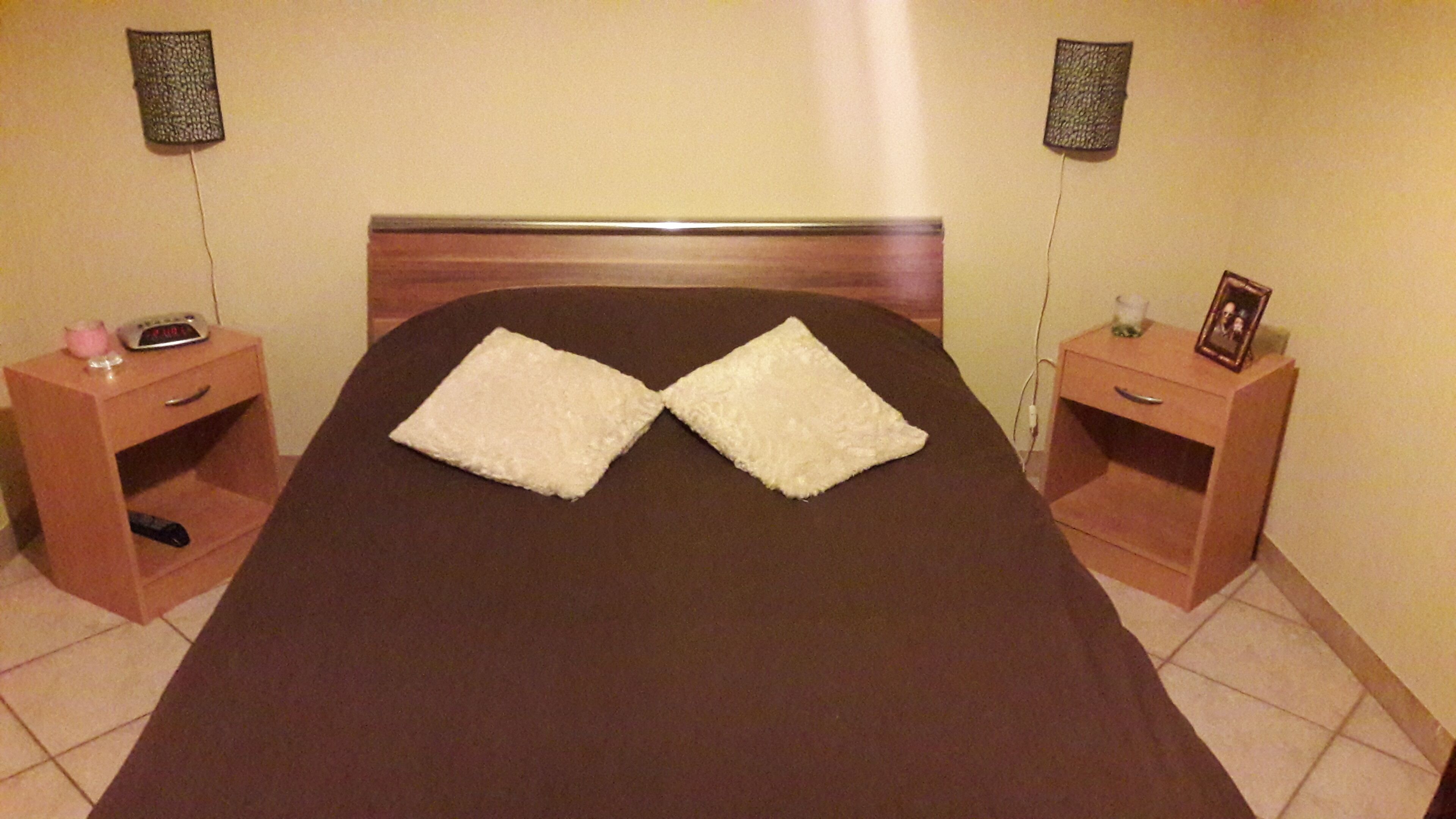 Quiet villa with swimming pool on a large plot.