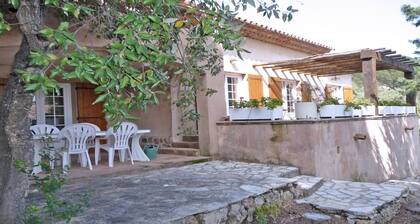 Villa for 6 people - Private pool - Air conditioning - WiFi - Sainte Maxime - Rated 4*