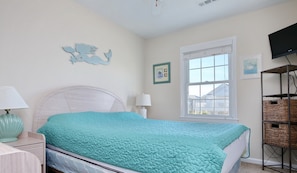 3 bedrooms, iron/ironing board, free WiFi