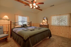 1 bedroom, bed sheets