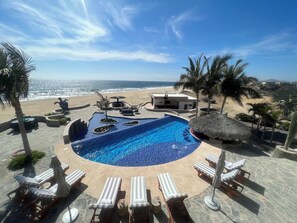 Outdoor pool, a heated pool - "Villa Rocas" Beachfront Luxury Villa (El Pescadero)