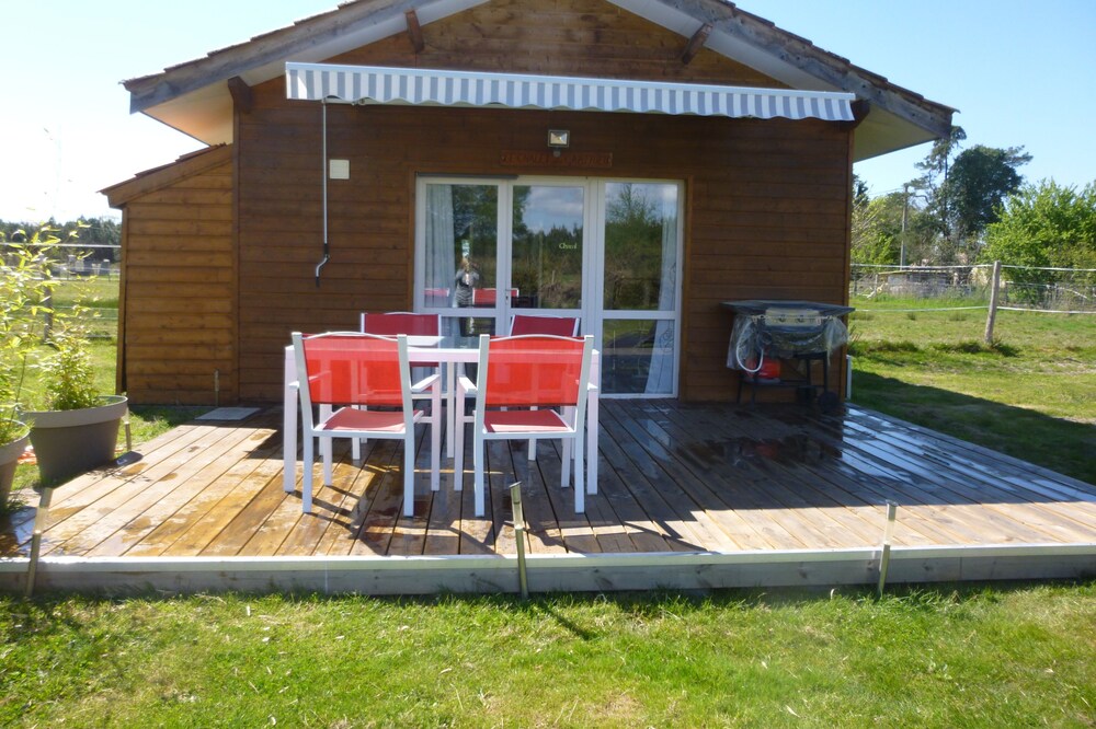 Chalet 4 people with shared pool