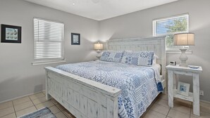 2 bedrooms, iron/ironing board, WiFi (free), bed sheets