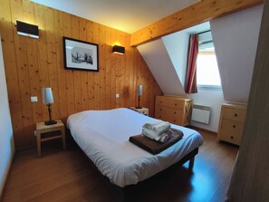 3 chambres, Wi-Fi gratuit, draps fournis