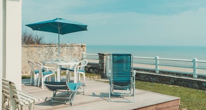 Villa am Wasser