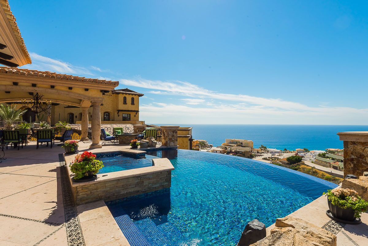 Gorgeous 6 Bedroom, Panoramic Pacific Ocean Views in Exclusive Pedregal
