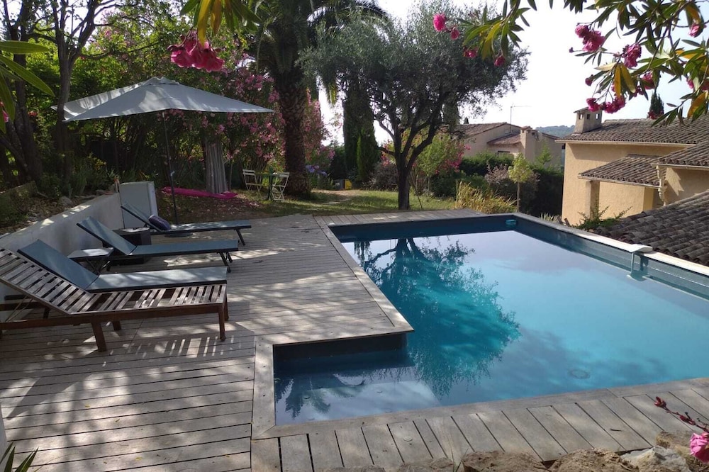 Villa140m2 sea and mountain