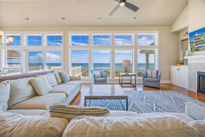 Smart-TV, videospill og DVD-spiller