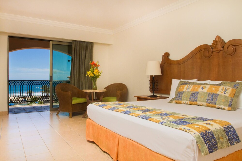 Beachfront all-inclusive luxury resort
