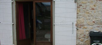 Old plum oven, single storey, independent, 1 bedroom, enclosed garden