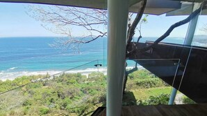 Property grounds - Luxury Villa with Ocean Views, Infinity Pool, & Private Reserve in Montezuma (Montezuma)