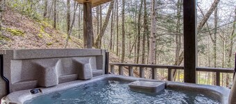Private Two Bedroom Pigeon Forge Rental- Stocked Fishing Pond Access