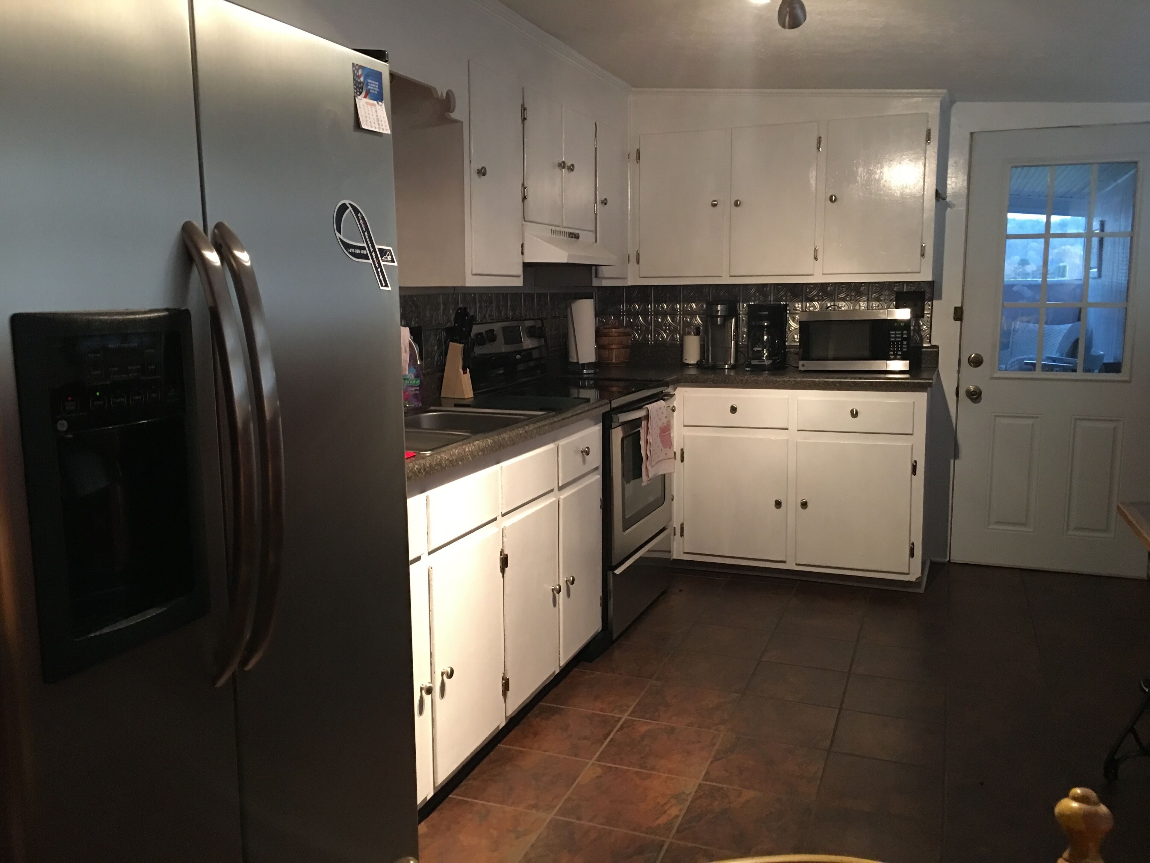 Mayhew Farms Cottage - Breathtaking Mt. Views Overlooking Pond & Horses