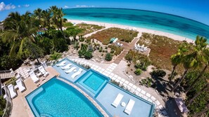Piscine extérieure, piscine chauffée