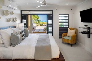 6 chambres, coffre-fort, fer et planche à repasser, lit de bébé portatif