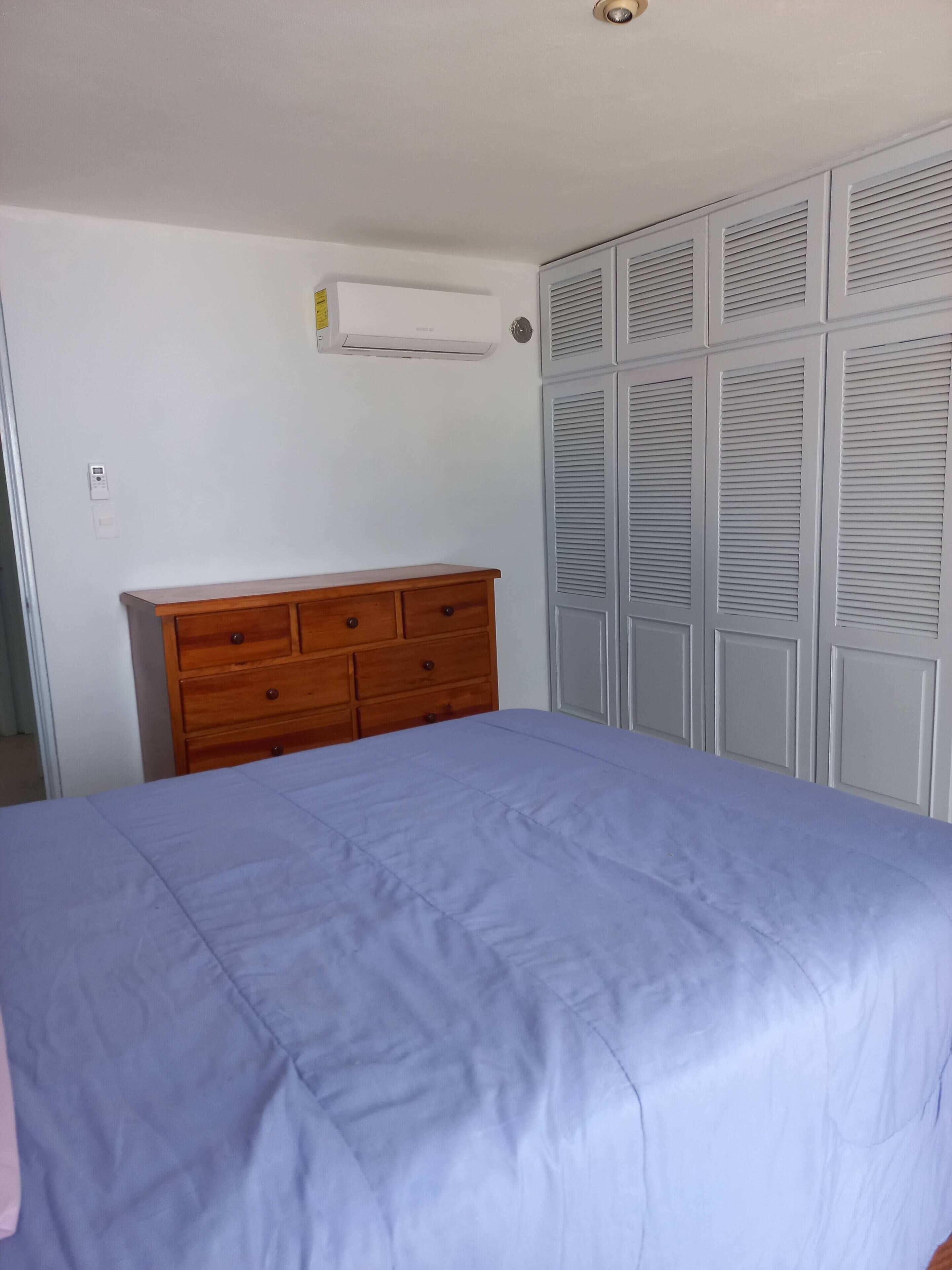 Pool, Fibreoptic fast WI-FI  office space