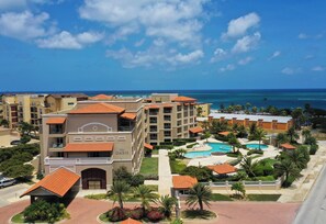 Exterior - COZY EAGLE BEACH VIEW CONDO (Oranjestad  west)