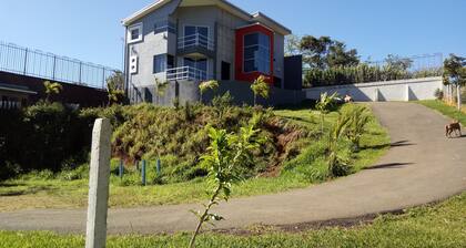 Amazing house, near to mountains, beaches and volcanos