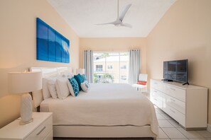 2 chambres, fer et planche à repasser, lit parapluie, Wi-Fi gratuit