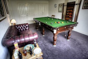 Game room - Ruby Cottage at Lonsdale Palms (Point Lonsdale)