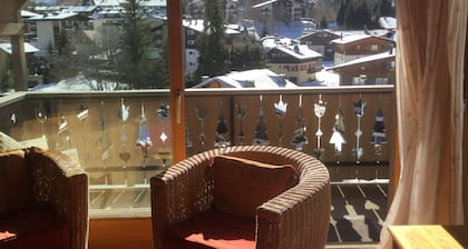 Schönes Chalet, tolle Lage, 8/9 Personen!