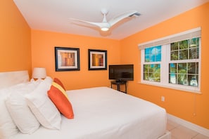 3 bedrooms, in-room safe, iron/ironing board, free WiFi