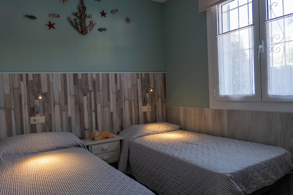 3 Schlafzimmer, Bügeleisen/Bügelbrett, kostenloses WLAN, Bettwäsche