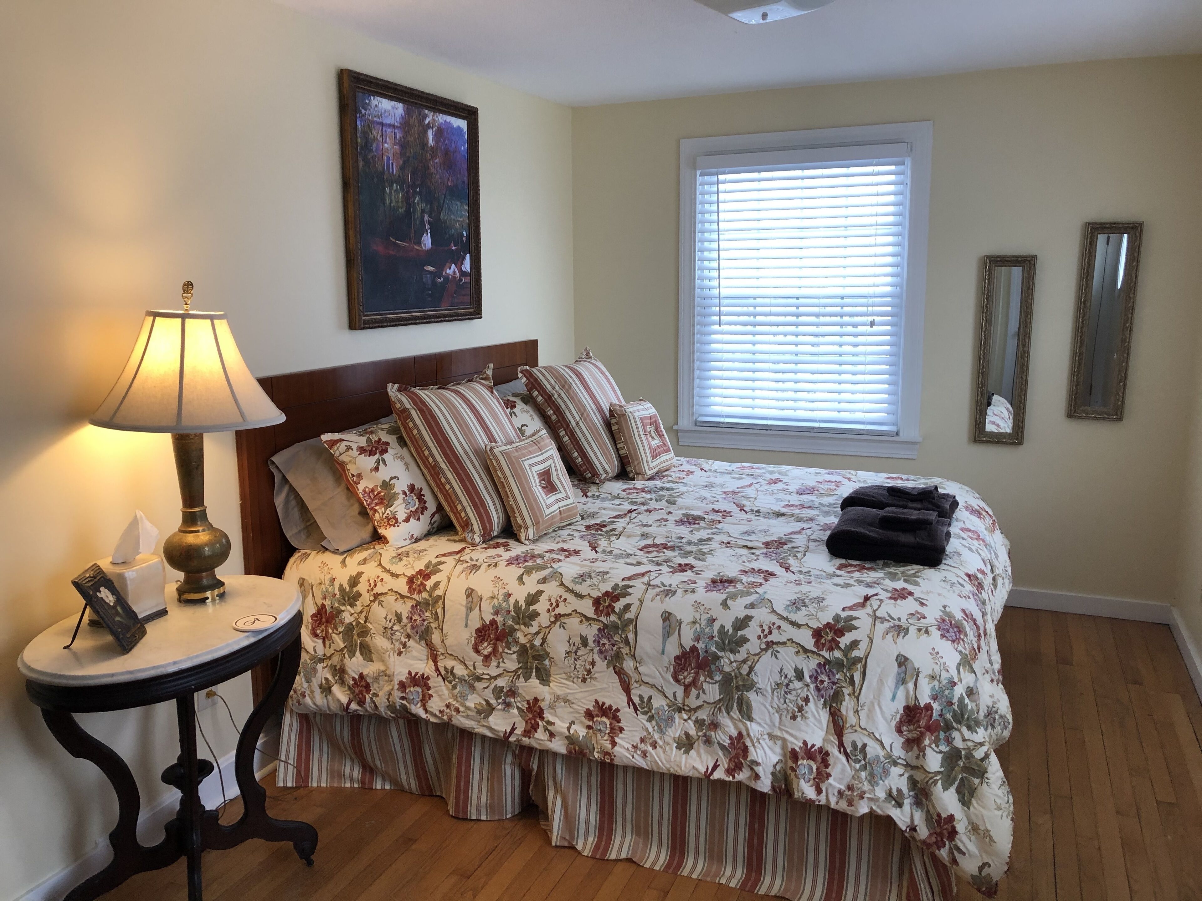 Large home for families or groups