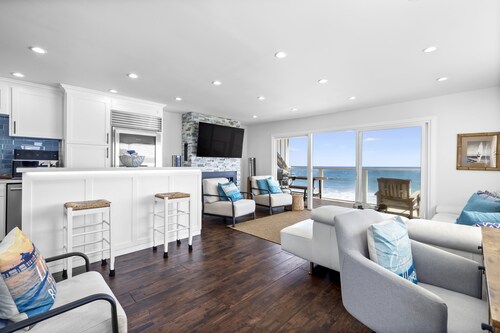Premium High Tech Malibu Road Beach House 5 Stars