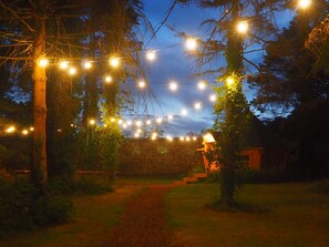 Property grounds - Corffe Cottages, Spacious country cottage, heated Indoor pool (Barnstaple)