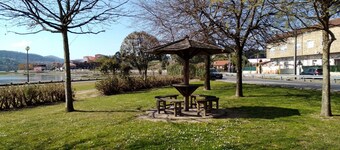 APARTMENT FOR RENT FOR RENT IN FIRST LINE OF THE BEACH