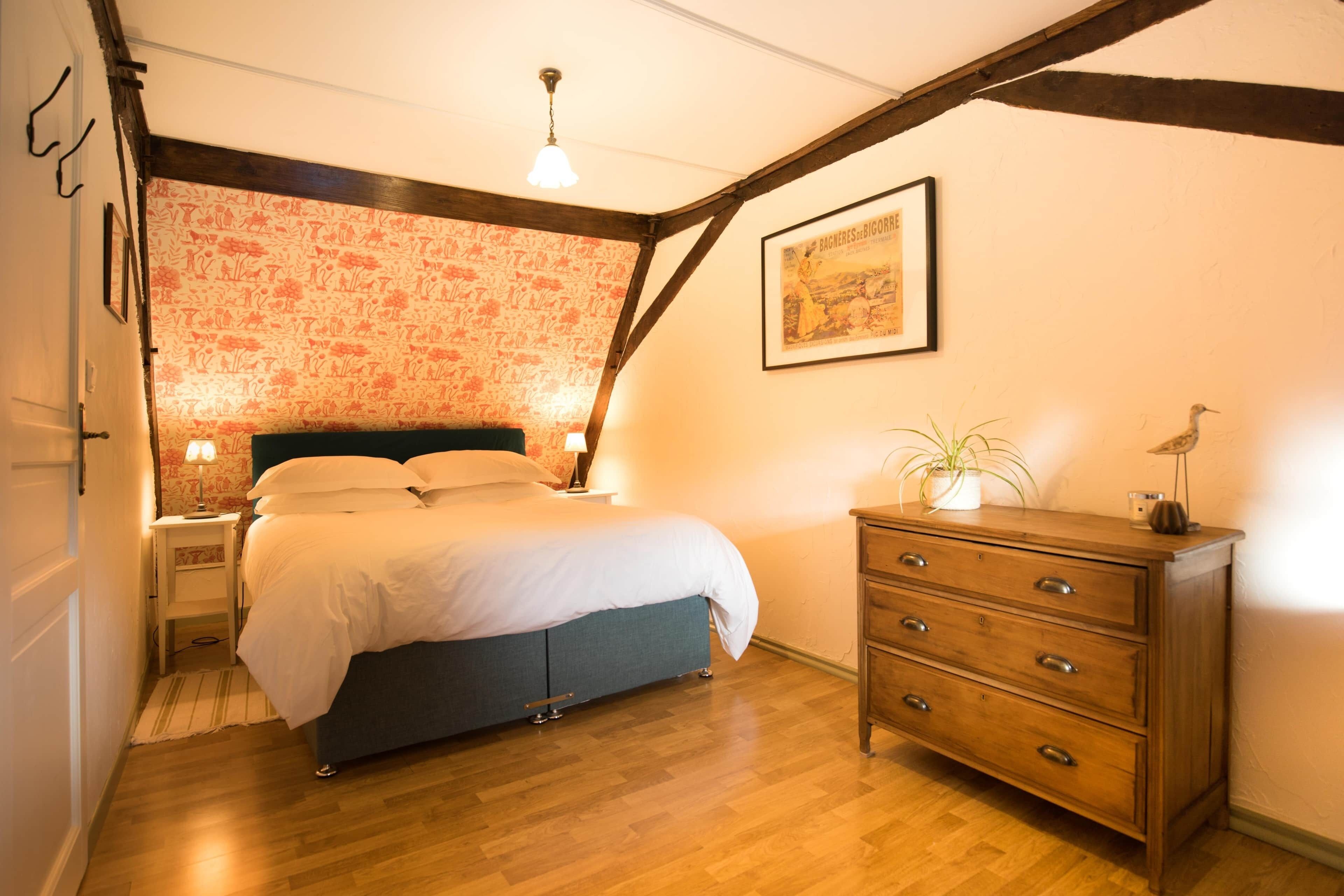 6 Schlafzimmer, Bügeleisen/Bügelbrett, WLAN, Bettwäsche