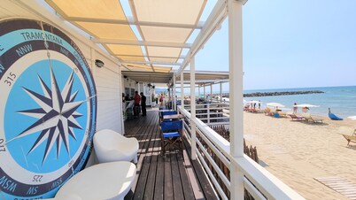 VILLA CECILIA BETWEEN LAKE AND SEA. SPECIAL OFFER IF YOU BOOK NOW !!