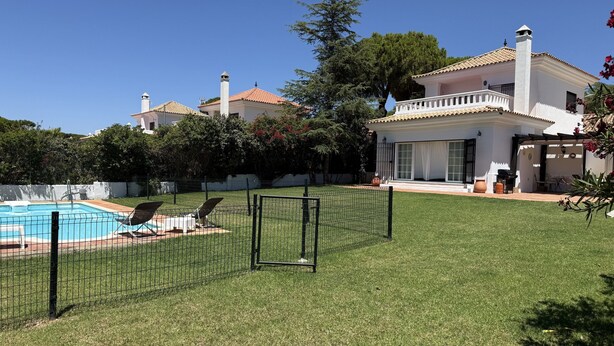 Alberca al aire libre 