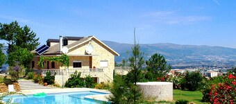 Villa De Rêve with Pool XXL