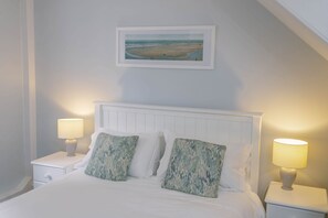 3 bedrooms - Corffe Cottages, Space for all the family, heated indoor pool (Barnstaple)