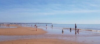Sunny View, 2 Bedroom Chalet on the 4* Welcome Holiday Park in Dawlish Warren