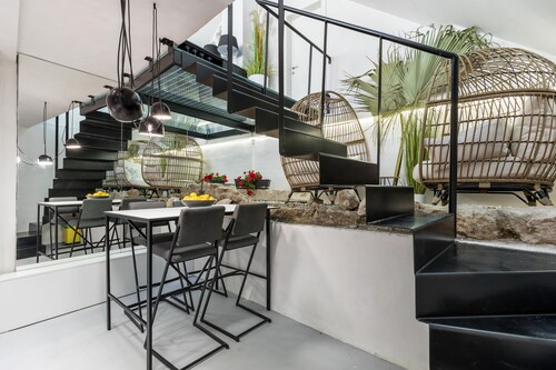 VILLA GALLA Big house on the best location of old town Split,420m2 hotel comfort