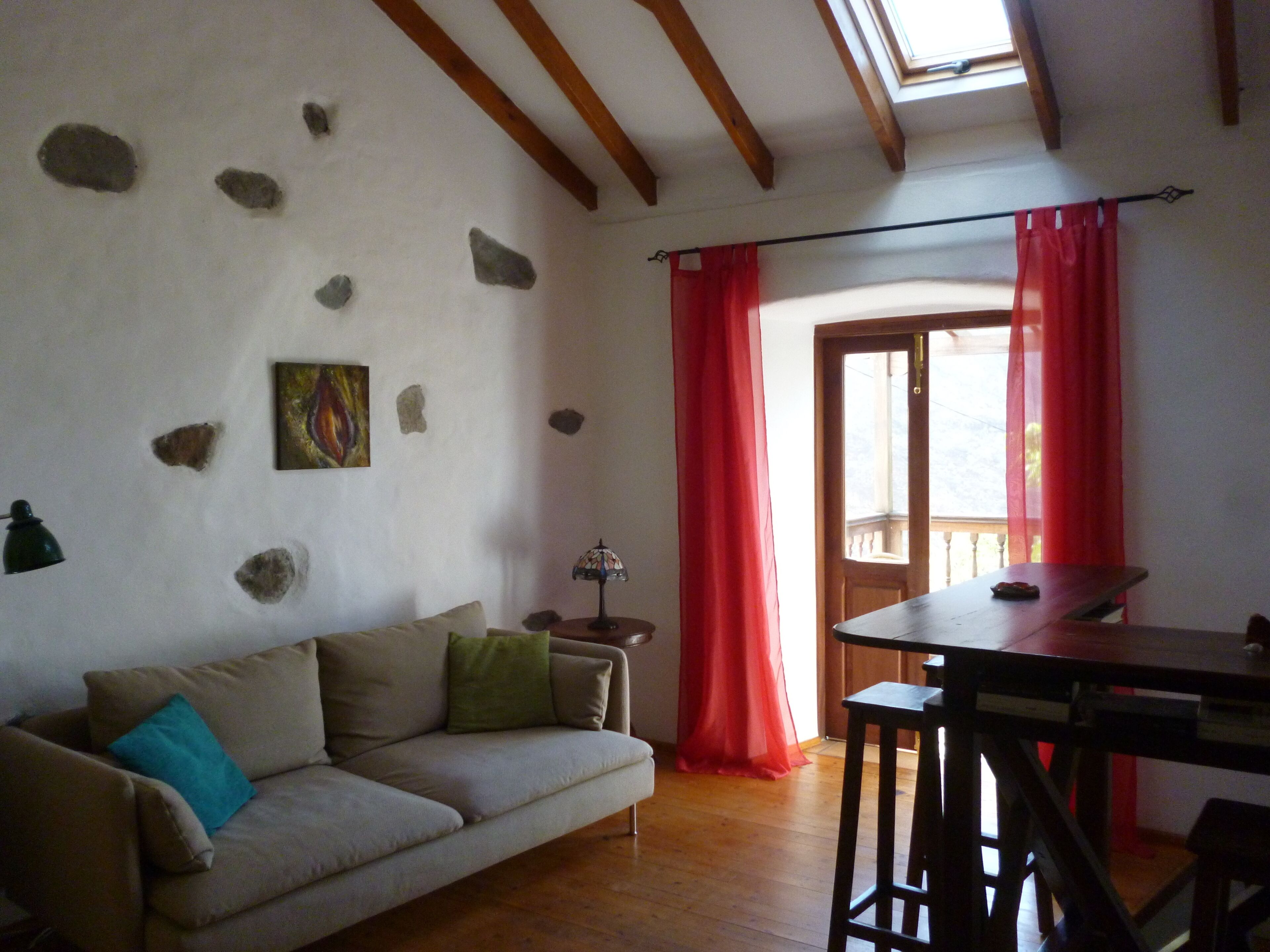 Original Canarian quiet romantic country house