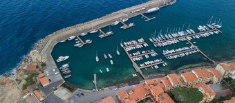APPARTAMENTI MARCIANA MARINA - APPARTAMENTO L'EDERA