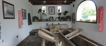 静かで素晴らしい環境で家とリラックスをお楽しみください。  