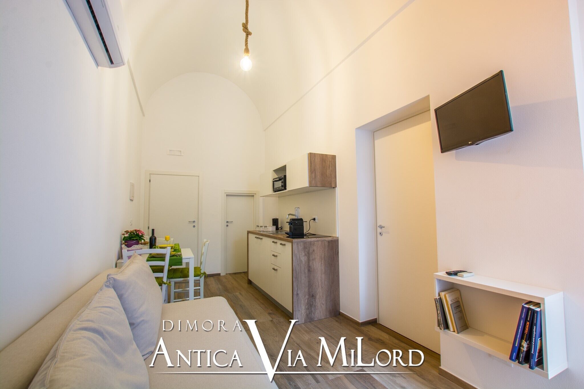 Dimora Antica Via Milord - Milord Suite with Agrumeto