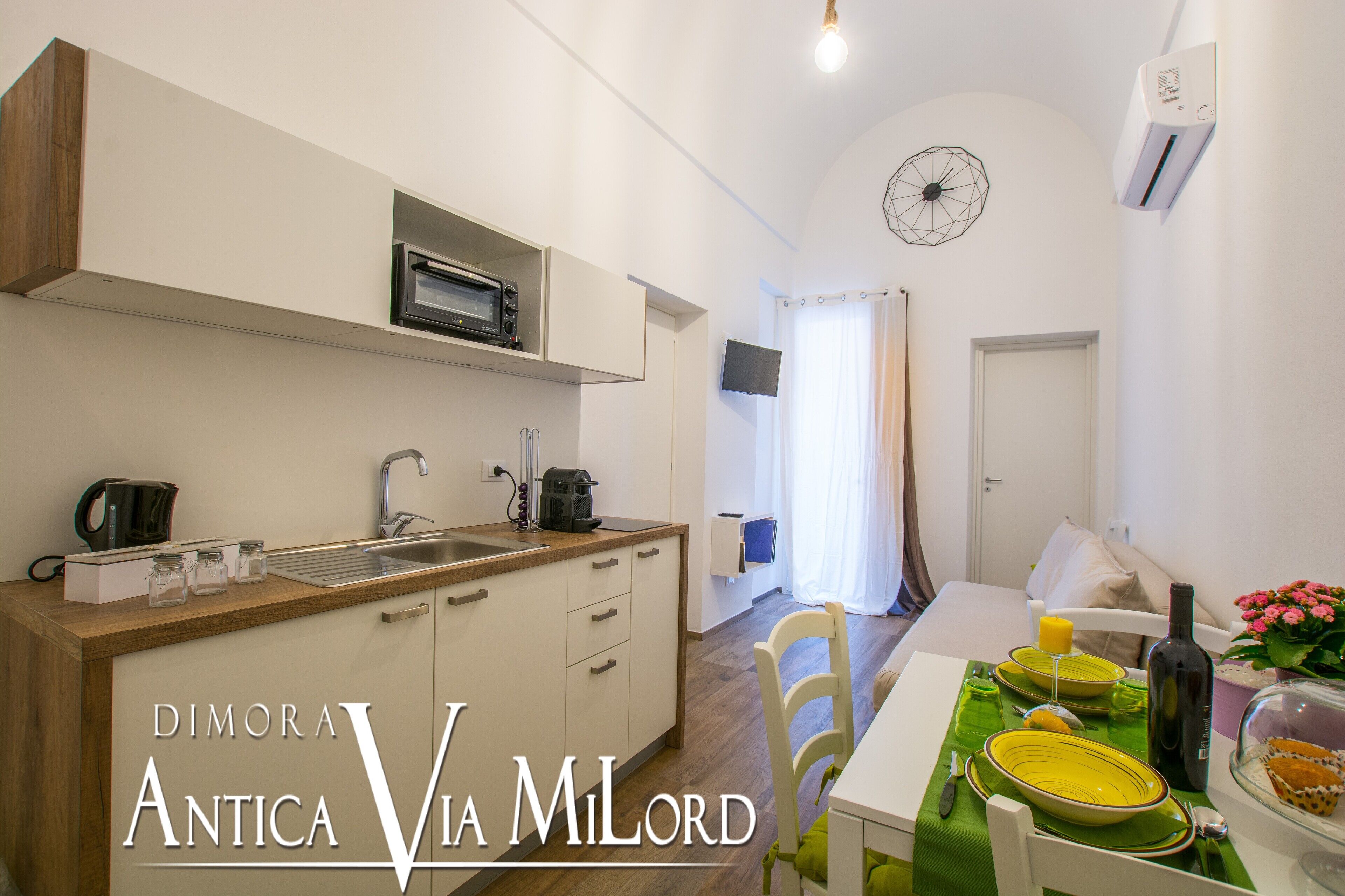 Dimora Antica Via Milord - Milord Suite with Agrumeto