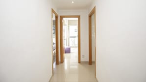 Interior - Apartment with private parking in Girona (Girona)