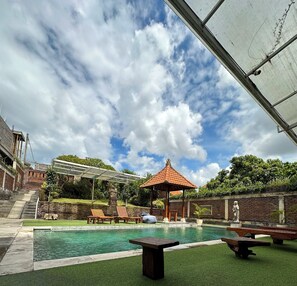 Front of property - Oka's Guest House (Canggu)