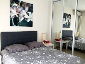 1 chambre, fer et planche à repasser, Wi-Fi gratuit