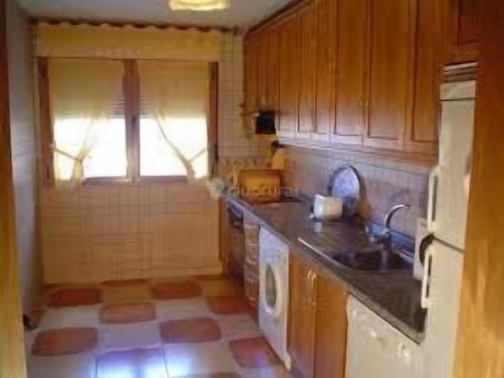 Casa Rural Los Caldereros for 16 people