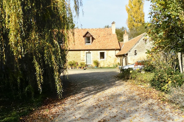 Corbon, gite à la campagne