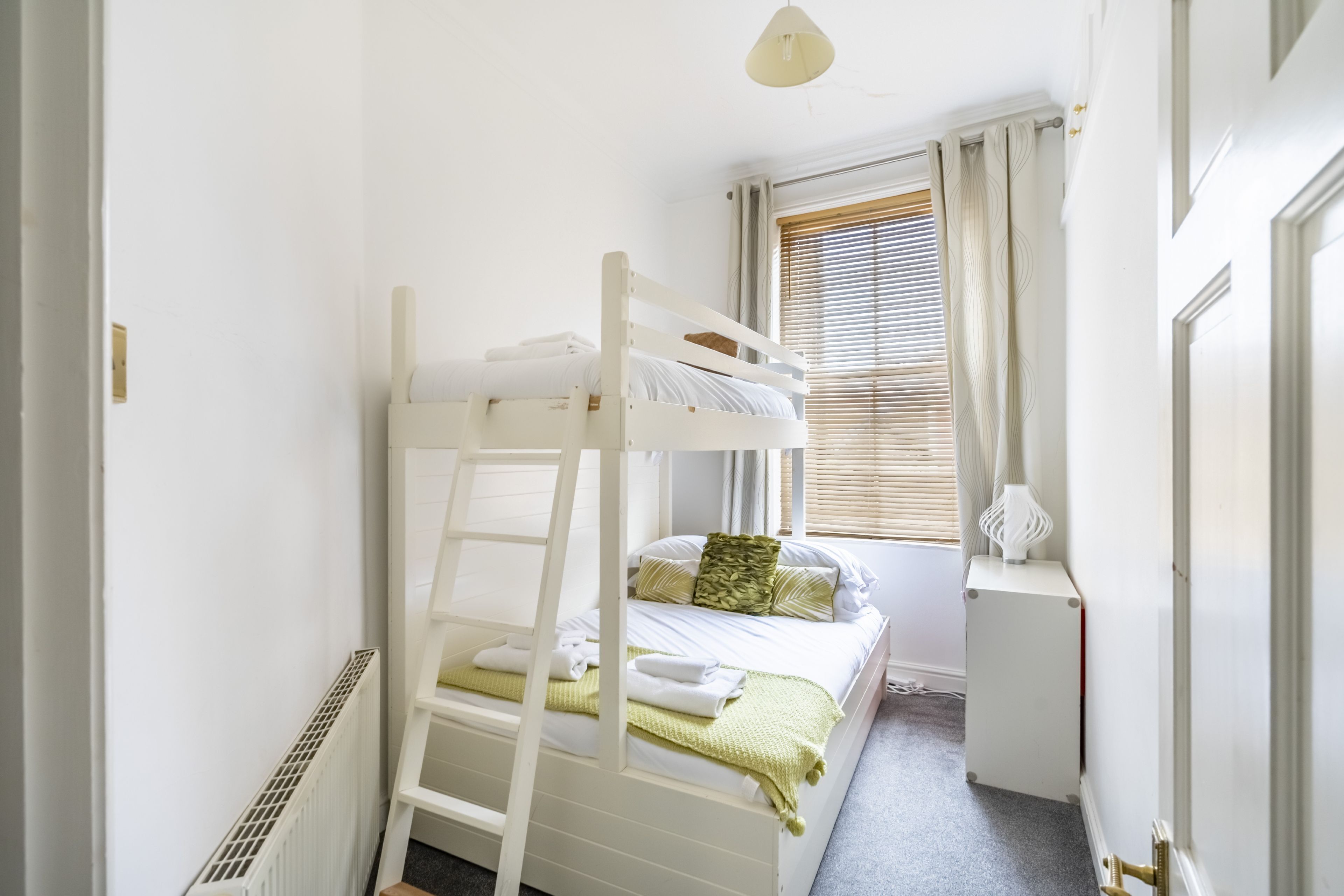 3 Schlafzimmer, Bügeleisen/Bügelbrett, Internetzugang