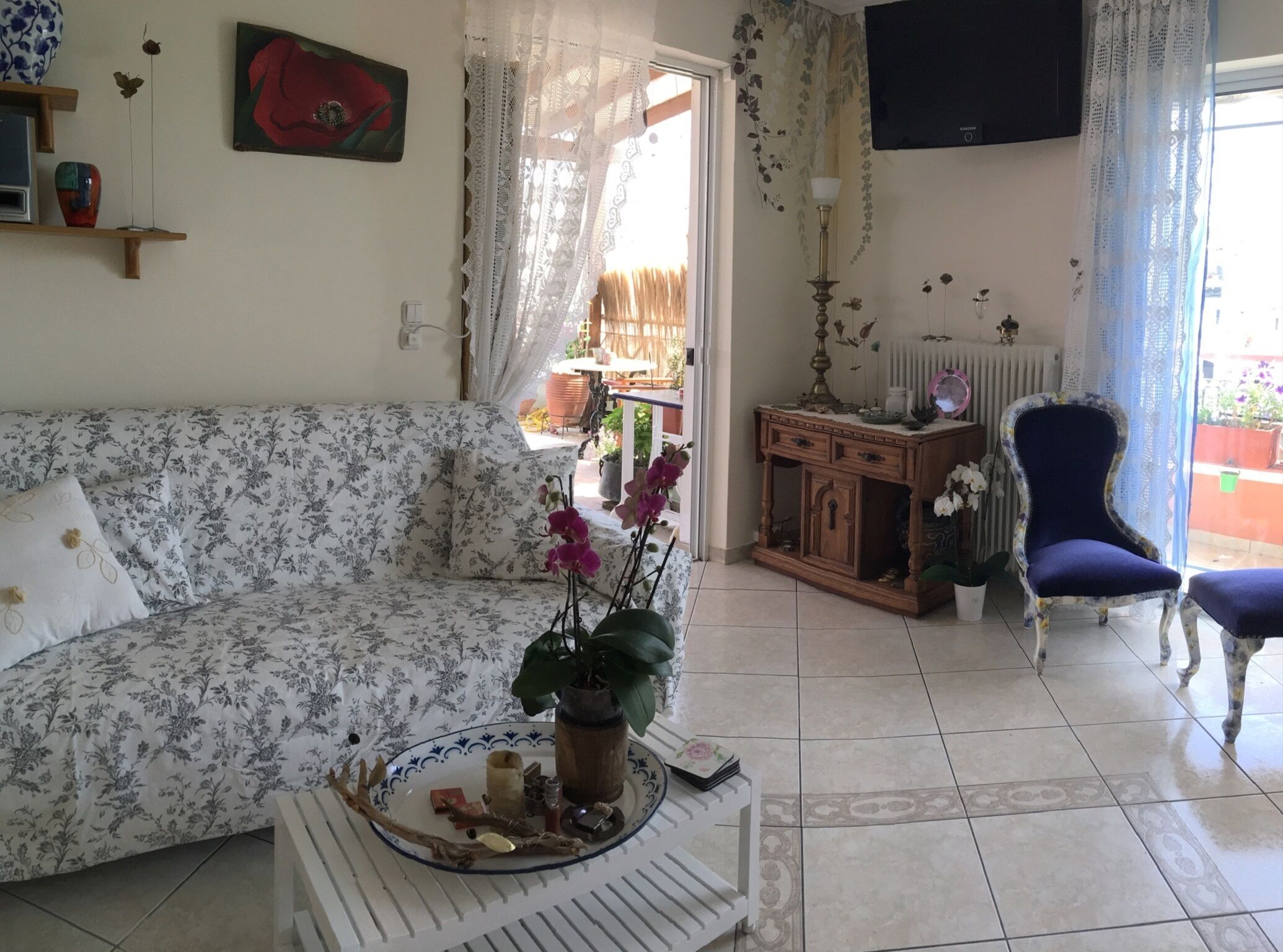 Artistic Penthouse - 10 min by tram from the beach & 20 min from Acropolis